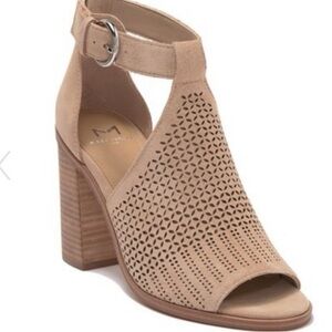 NIB Marc Fisher LTD Vixen Light Pink Suede size 8.5